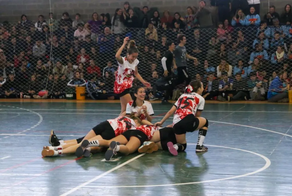 En damas gritó fuerte Tandil