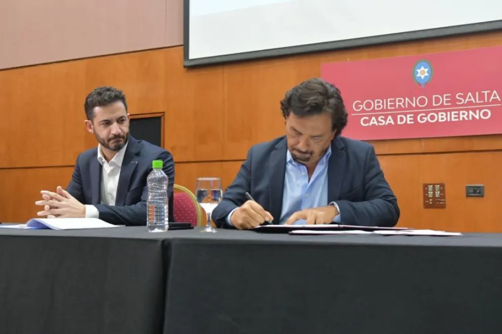 La Provincia se abre paso a "la autopista digital": anunciaron obras que conectarán hogares y escuelas 