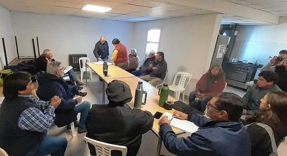 Senasa participó de la Primera Mesa  de Desarrollo Productivo en Telsen