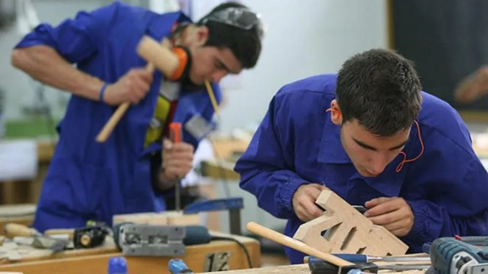 Fomentar Empleo dará incentivos de 15 a 23 mil pesos mensuales: requisitos para inscribirse