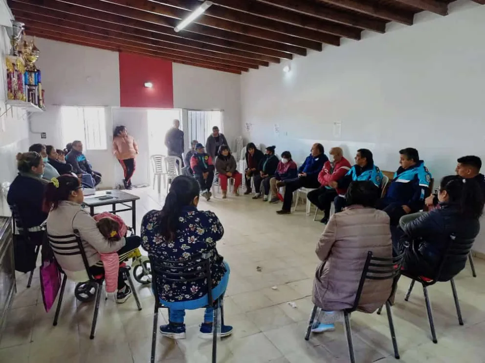 Vecinos del barrio Villa del Carmen pidieron seguridad y mayores recorridos policiales