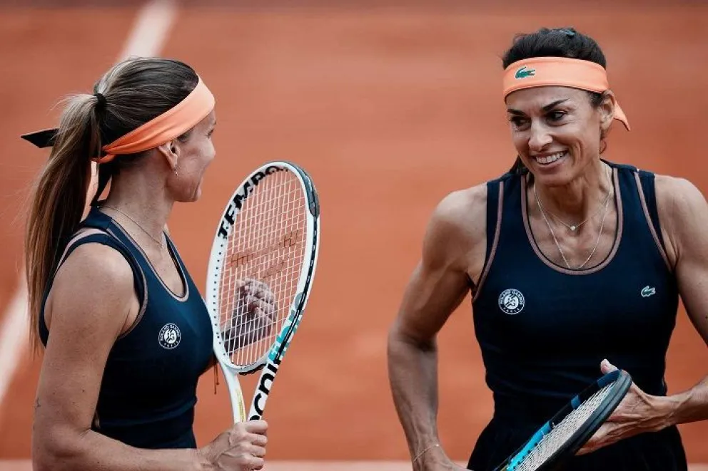 Debut y triunfo para Gaby Sabatini y Gisela Dulko en el torneo de leyendas de Roland Garros