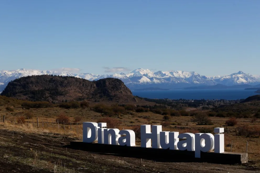 Funcionario dinahuapense y su esposa acusados de violencia familiar