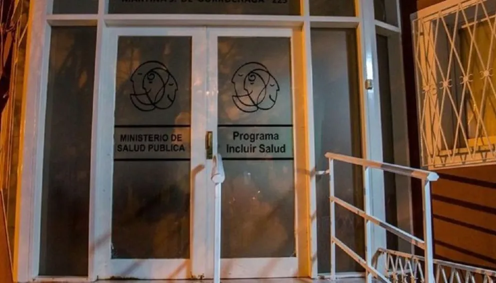Los afiliados de Incluir Salud realizaron un escrache masivo por la falta de respuestas y calidad de atención