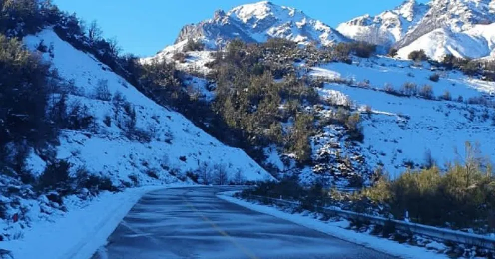 Parte de rutas: Así están los caminos de la región con las intensas heladas