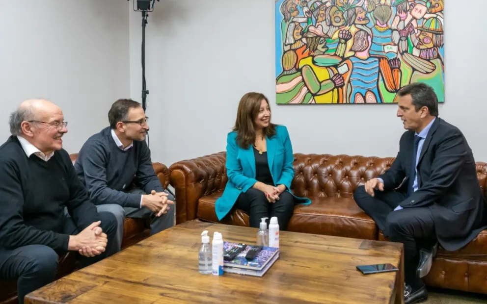 Massa y Carreras se reunieron en Buenos Aires
