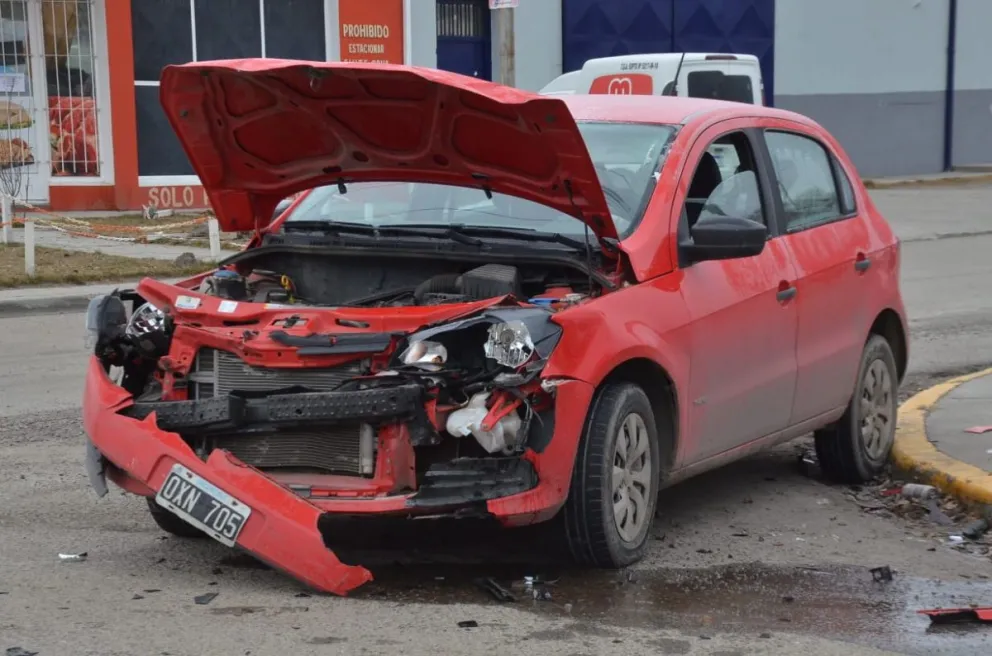 Auto atropellado