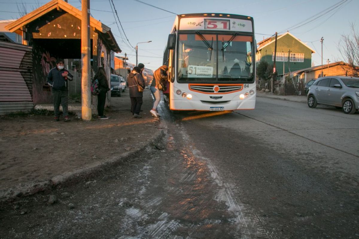 Por ahora, no se suspenderán los horarios nocturnos de TUP en Bariloche