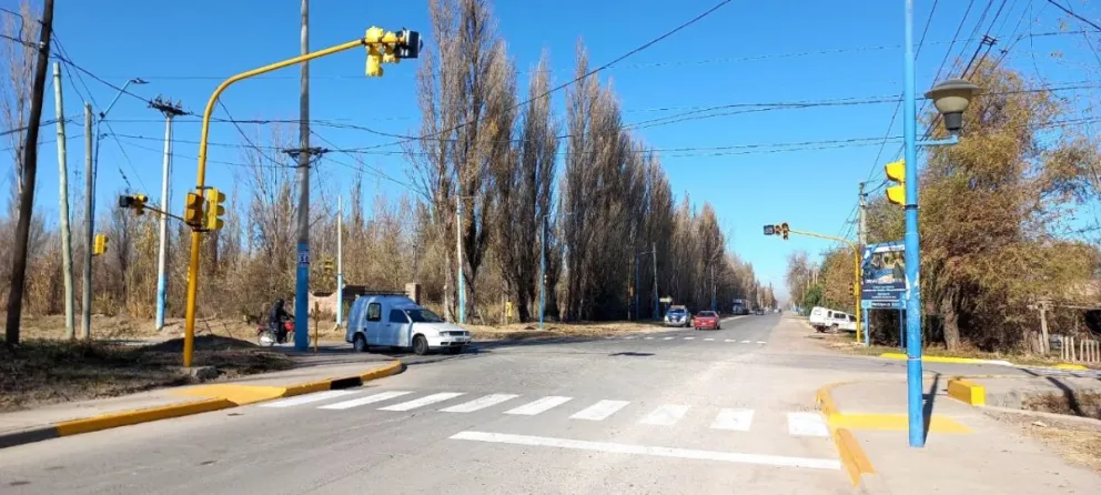 ¡Prestá atención! Comenzó a funcionar un nuevo semáforo en la ciudad