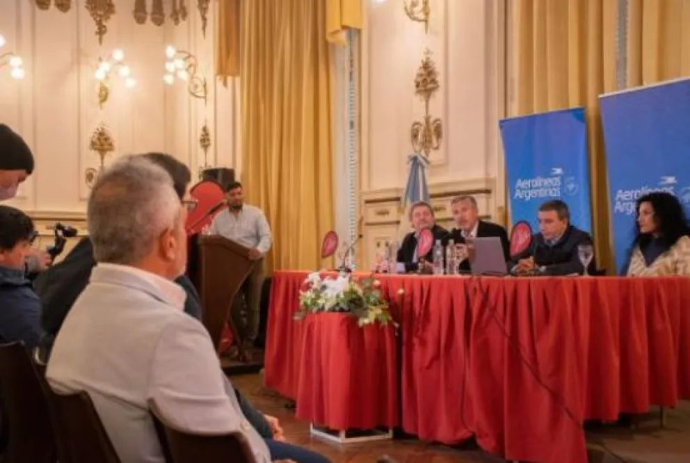 La provincia decidió fortalecer la alianza con Aerolíneas Argentinas