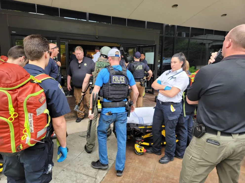 Un nuevo tiroteo en Estados Unidos: varios muertos y heridos en un hospital de Oklahoma