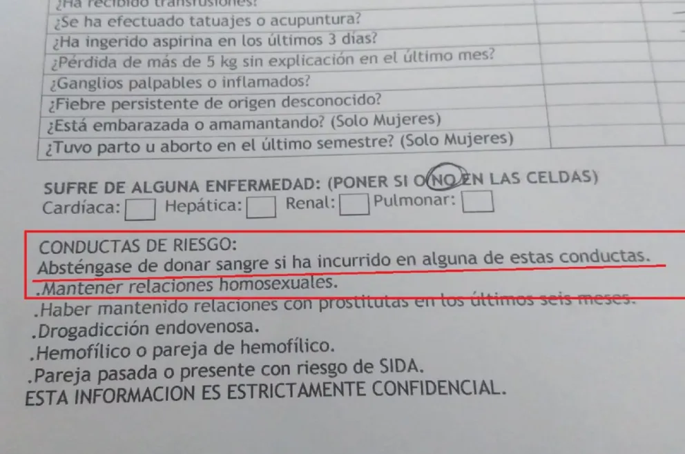 Denunció que fue a donar sangre y le preguntaron si era homosexual