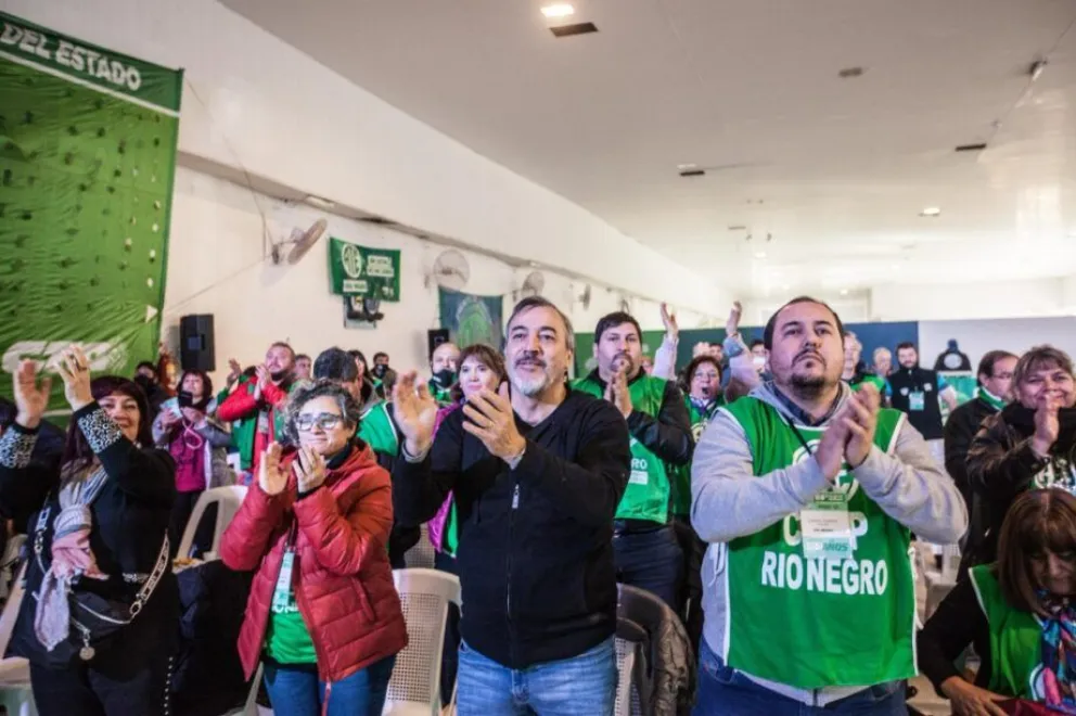 ATE incorpora la paridad de género en la elección de sus dirigentes