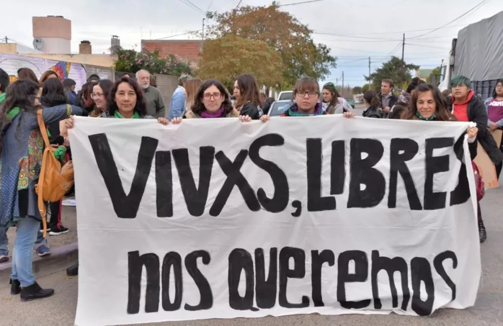 3J: Viedma y Patagones se movilizan por “Ni una menos”