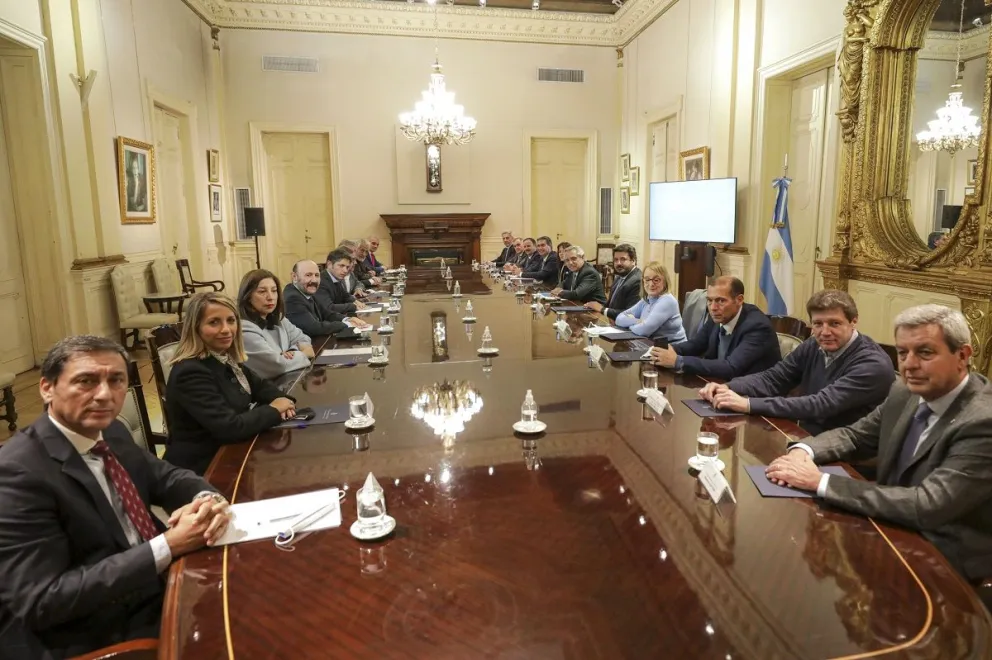 REUNION CON GOBERNADORES