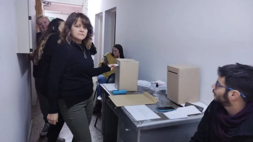 Con un balotaje, la Universidad del Comahue elige a su nuevo rector