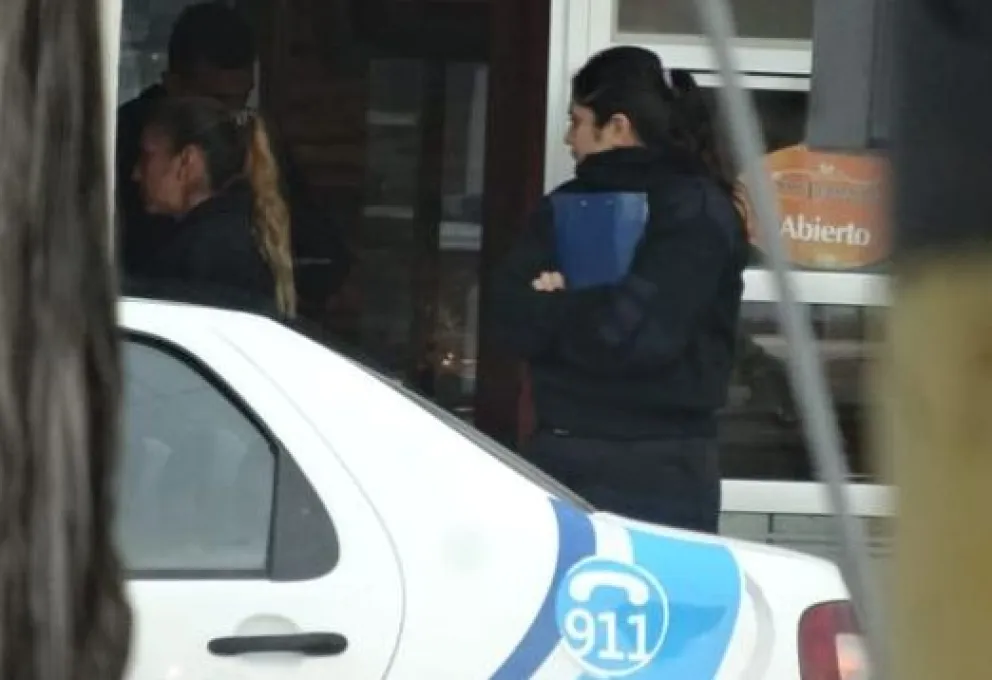 “Motochorros” asaltaron una panadería céntrica