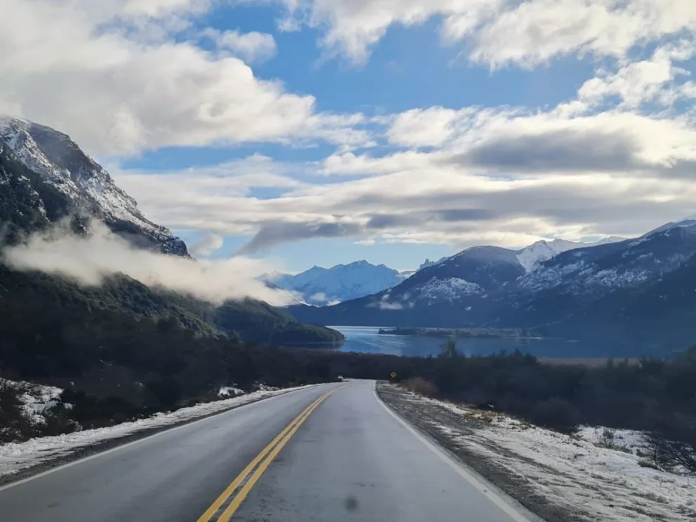 Extrema precaución en el tramo Bariloche-El Bolsón por lluvias y neviscas  