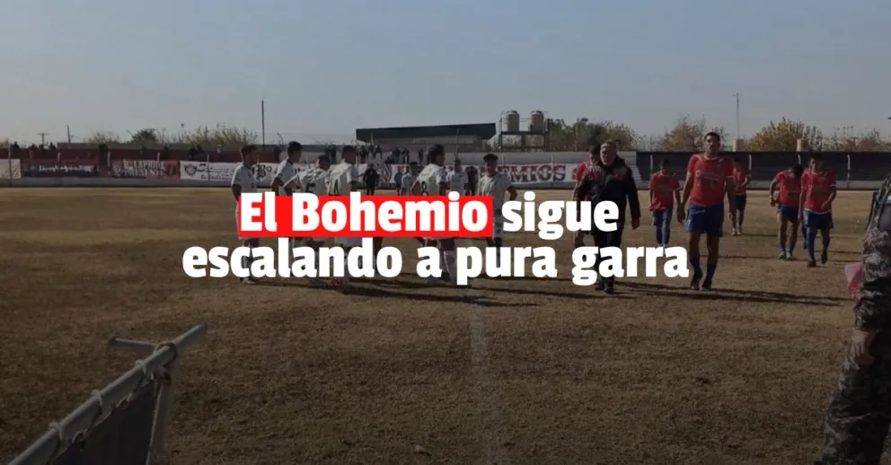 Peñarol aguantó con uno menos y obtuvo un triunfazo  