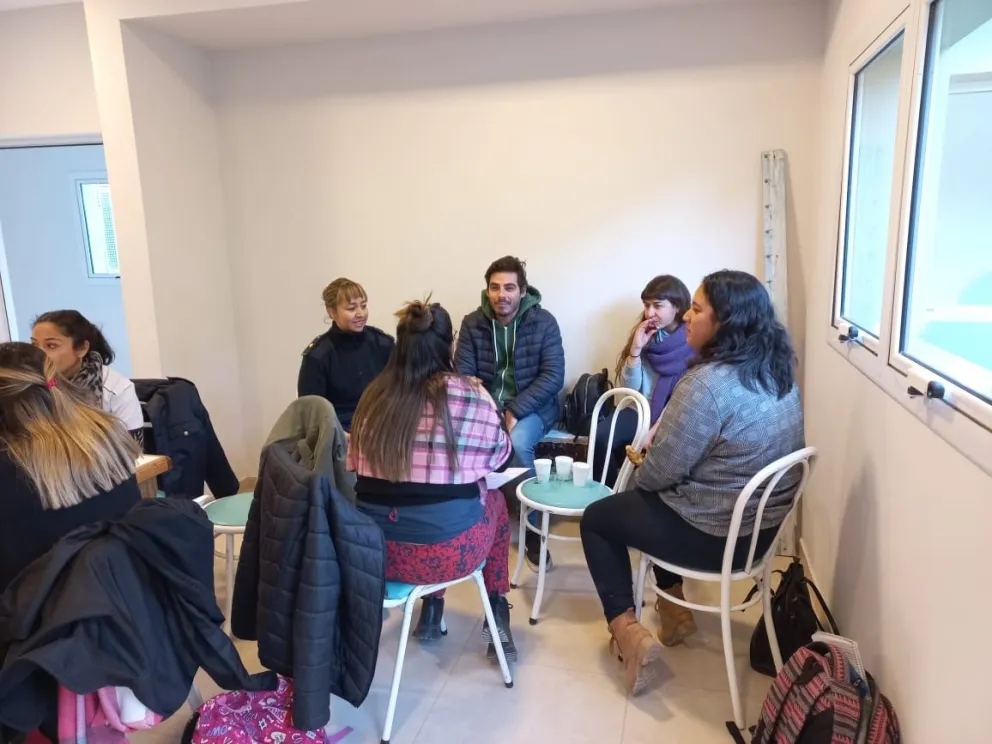 Madryn: el Ministerio de Desarrollo Social junto a instituciones buscan fortalecer las adolescencias y juventudes
