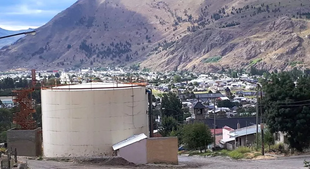 Llaman a licitación para la obra de captación de agua en el Arroyo Buitrera de Esquel