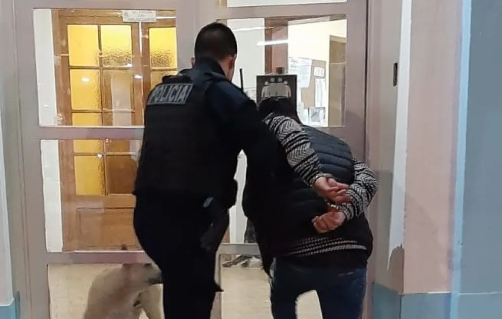 Tenía pedido de captura y lo atraparon en el centro 