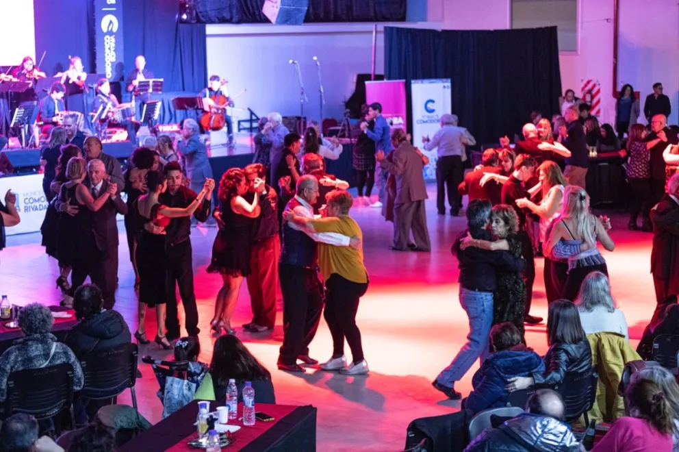 Comodoro clasificó a seis parejas para el Mundial de Tango 2022