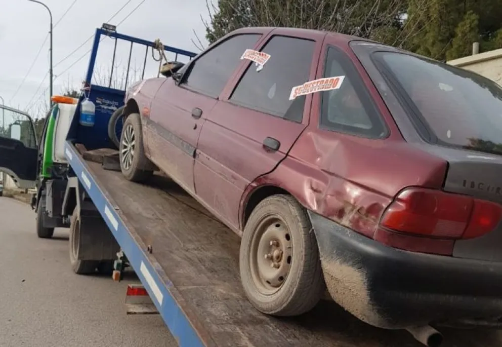 La grúa se llevó varios vehículos en Viedma por funcionamiento irregular
