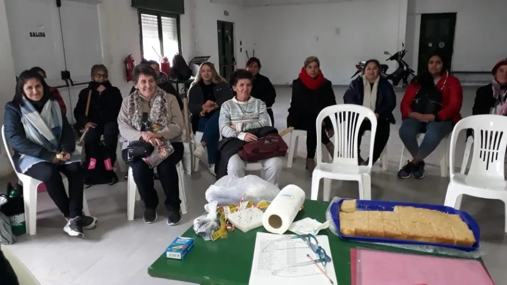 Talleres de capacitación en oficio: una salida laboral para enfrentar la crisis 