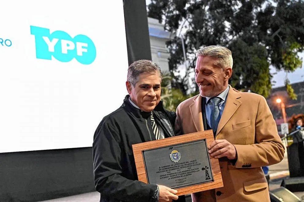 Arcioni: "Con YPF nació la primera matriz energética de la República Argentina"