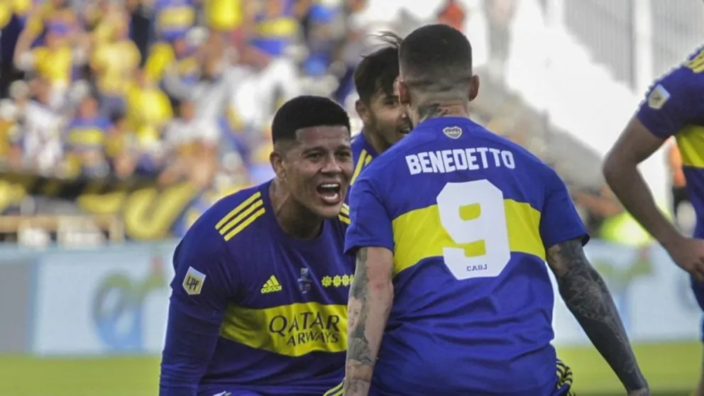La decisión de Battaglia por un acto de indisciplina: sacó del equipo a Benedetto y Rojo