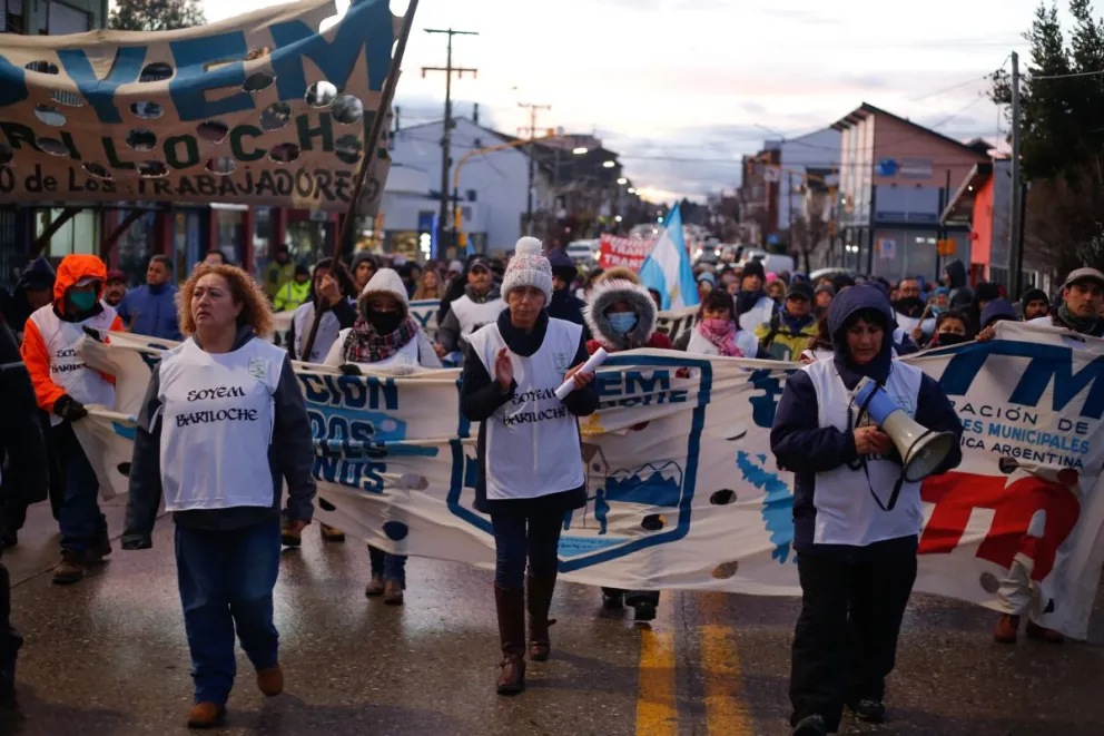Marcha y reclamo de los trabajadores municipales
