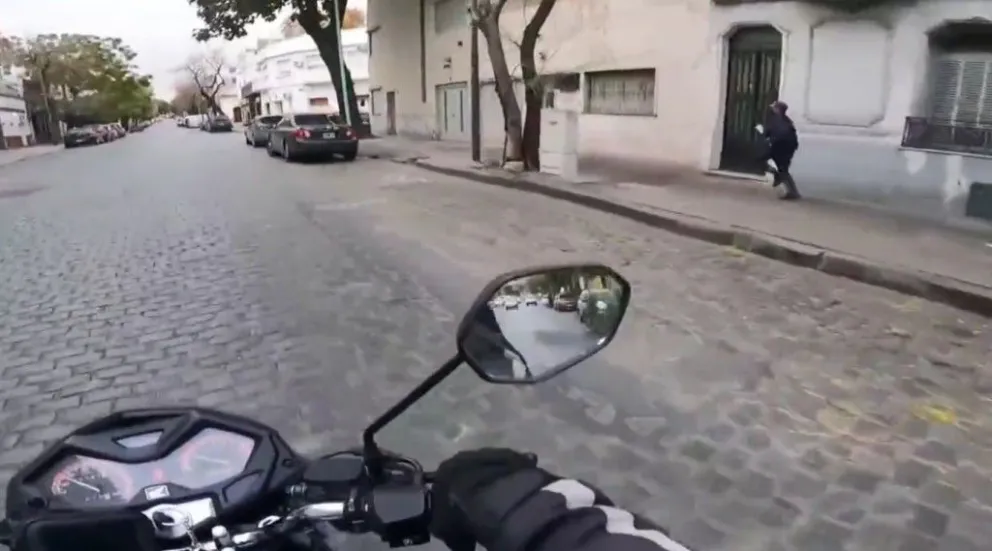 Asaltan a un pibe de 13 años en la calle para robarle el celular