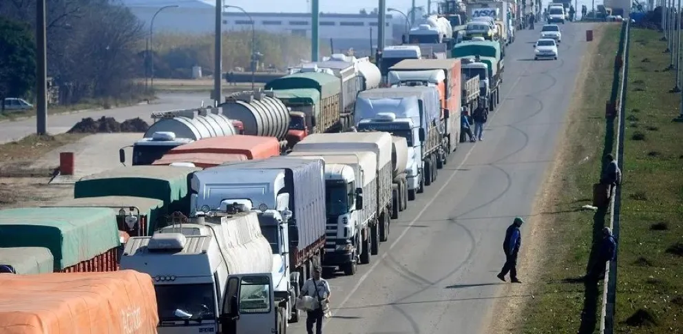 Desabastecimiento: ya son 19 las provincias afectadas por la falta de gasoil 
