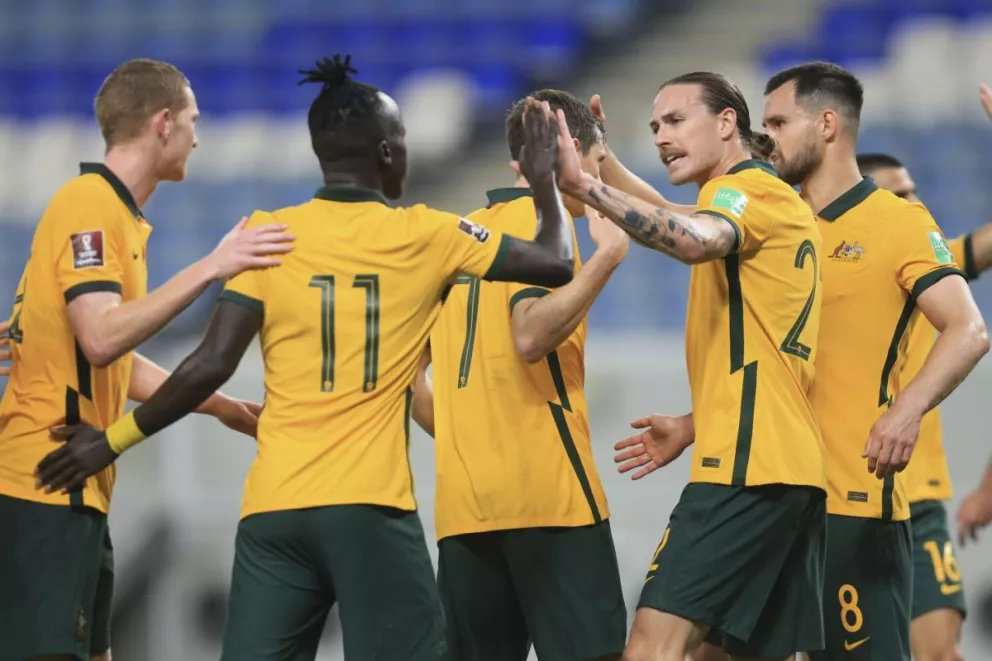 Australia eliminó a Emiratos Árabes y jugará ante Perú por el repechaje rumbo al Mundial