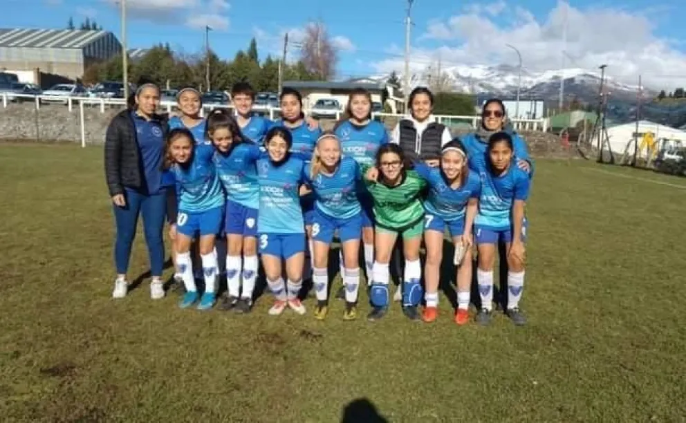 En juveniles, El Team dio la vuelta