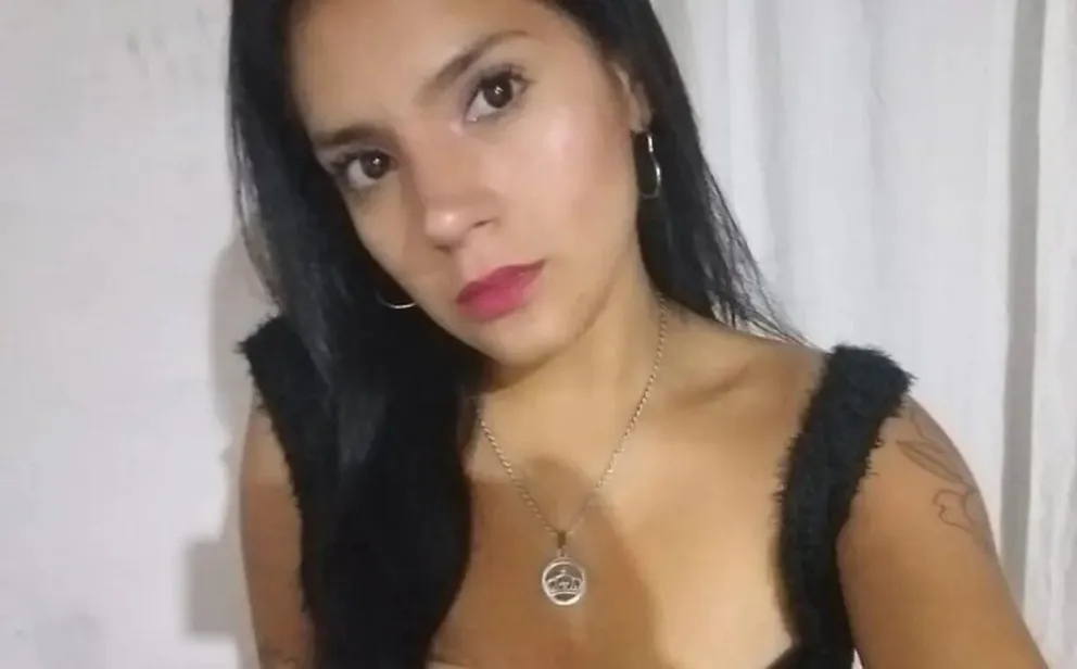 Encontraron a una joven ahorcada en una comisaría de Laprida, su familia apunta a los policías