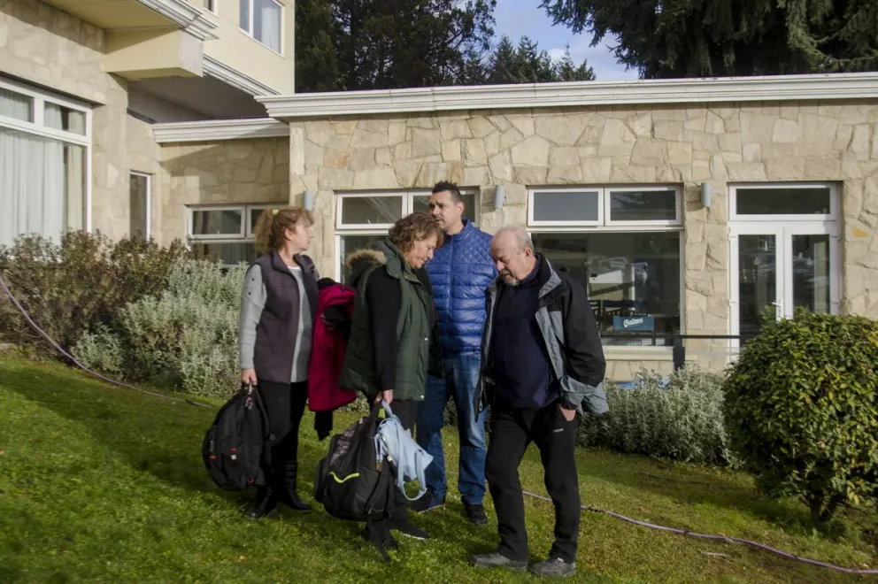 Huéspedes de Villa Huinid niegan haber recibido contención psicológica