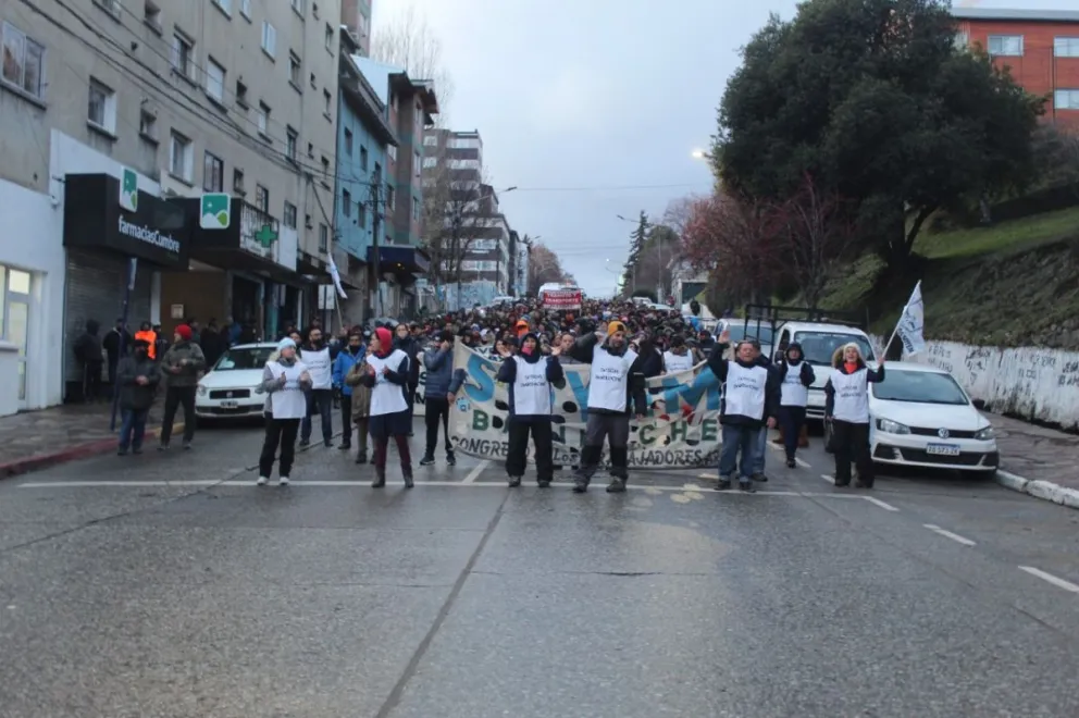 Paro total y movilización de los trabajadores municipales