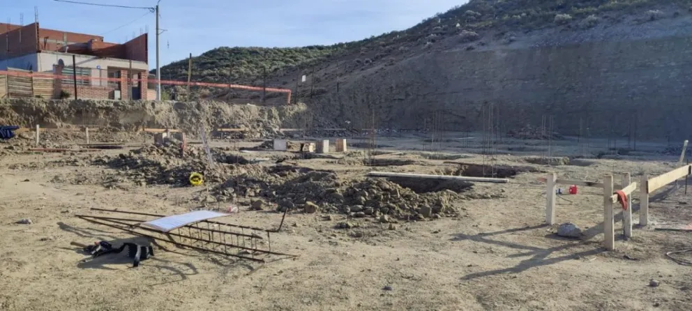 Provincia trabaja en la construcción de la Escuela N° 7717 de Comodoro Rivadavia
