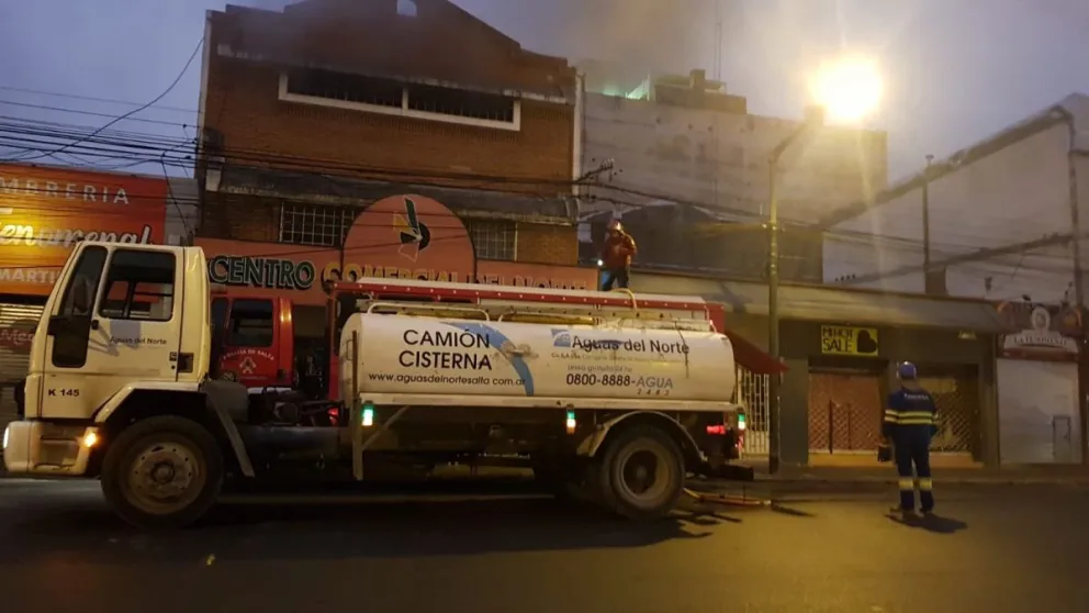 incendio feria salta