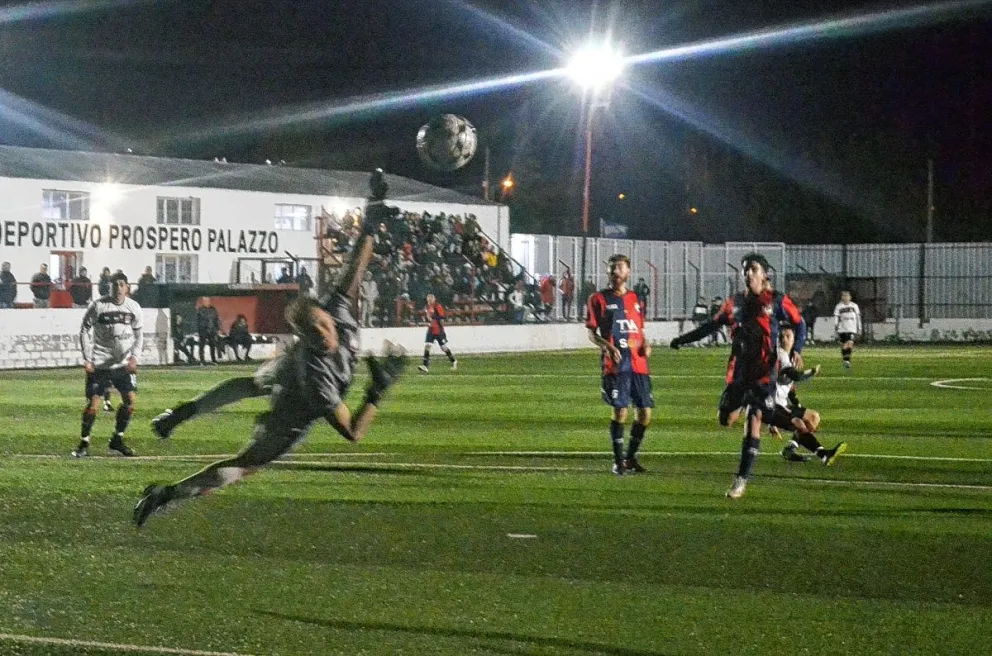 El Aguilucho sigue en carrera