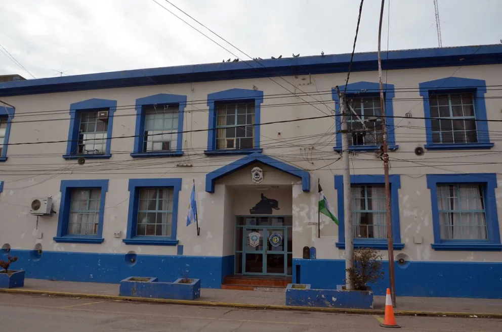 Con un sistema educativo autogestionado y virtual que permite al personal “administrar sus propios tiempos".