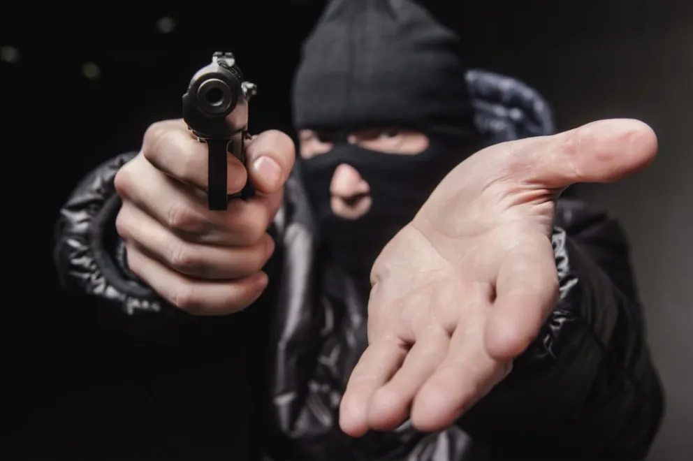 Menores detenidos por robo 