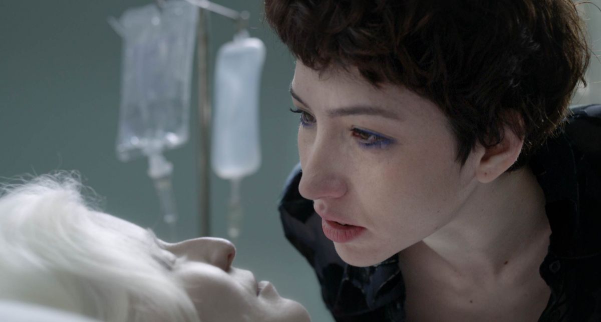 Crítica de “Cadáver exquisito”, descenso a los confines del deseo con Sofía Gala Castiglione