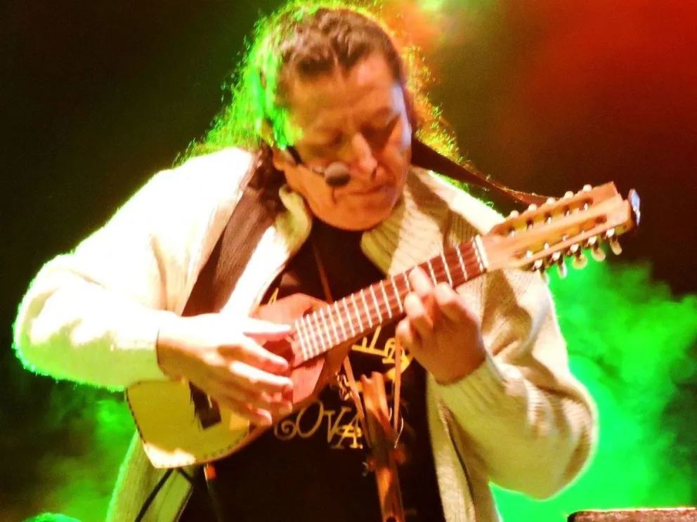 Desconocidos le robaron los instrumentos musicales del artista local Samponia Martinez