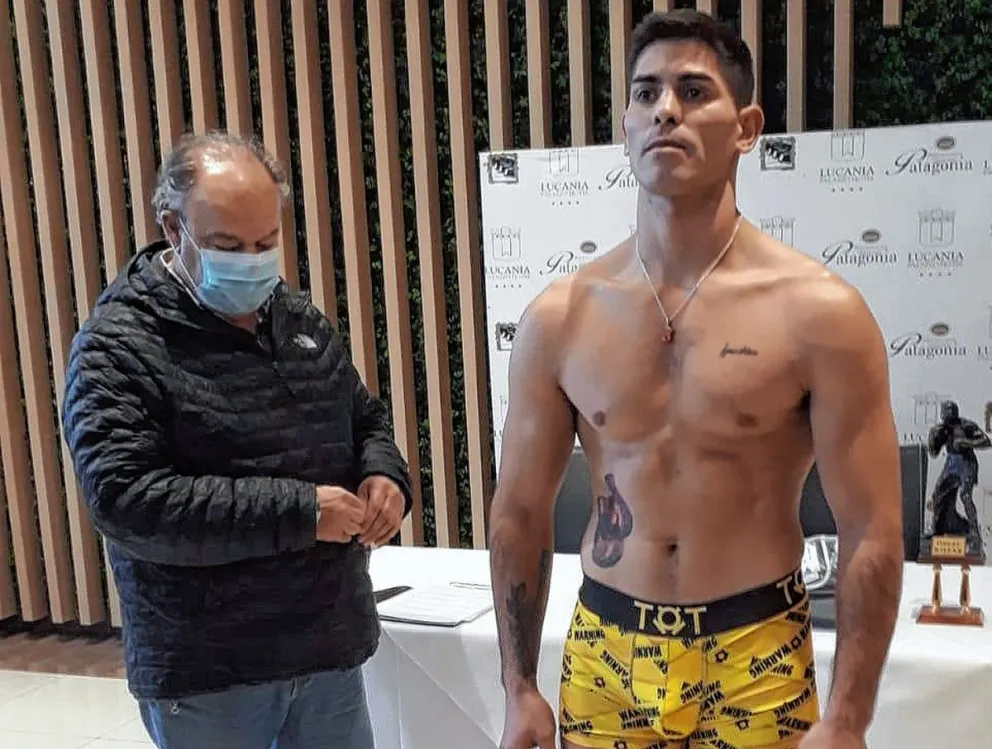 Boxeo en Comodoro: "Manu" Carrizo enfrenta a Joaquín Issel en el Gimnasio Nº 1
