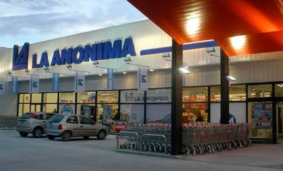 Bloquearán los ingresos a los supermercados La Anónima