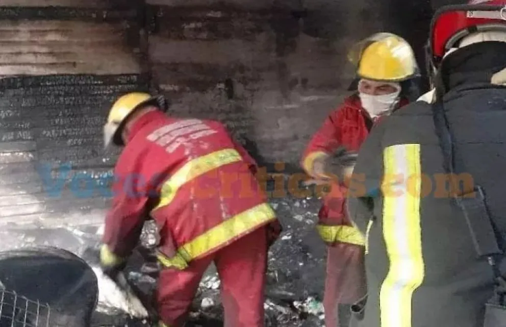 Crece la preocupación por el techo de la galería que se incendió