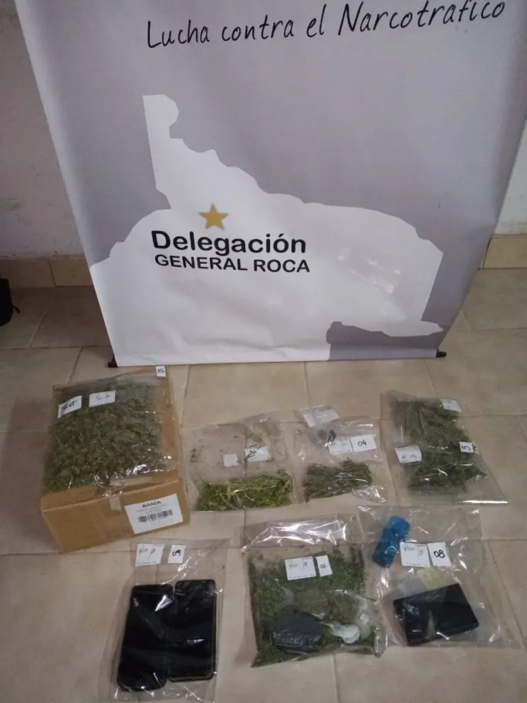Secuestraron un kilo de marihuana que estaba lista para la venta y detuvieron a un hombre